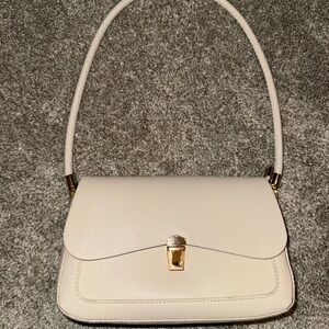 Elegant Cream Shoulder Bag
